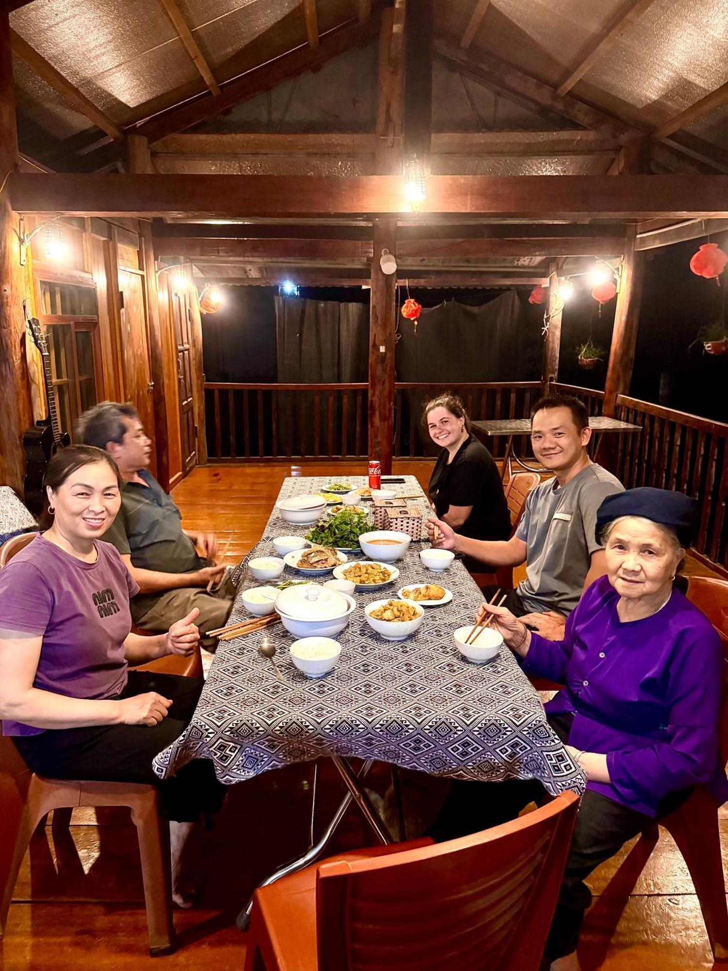 Ba Be Lake-Huyen Hao Homestay Ngoại thất bức ảnh